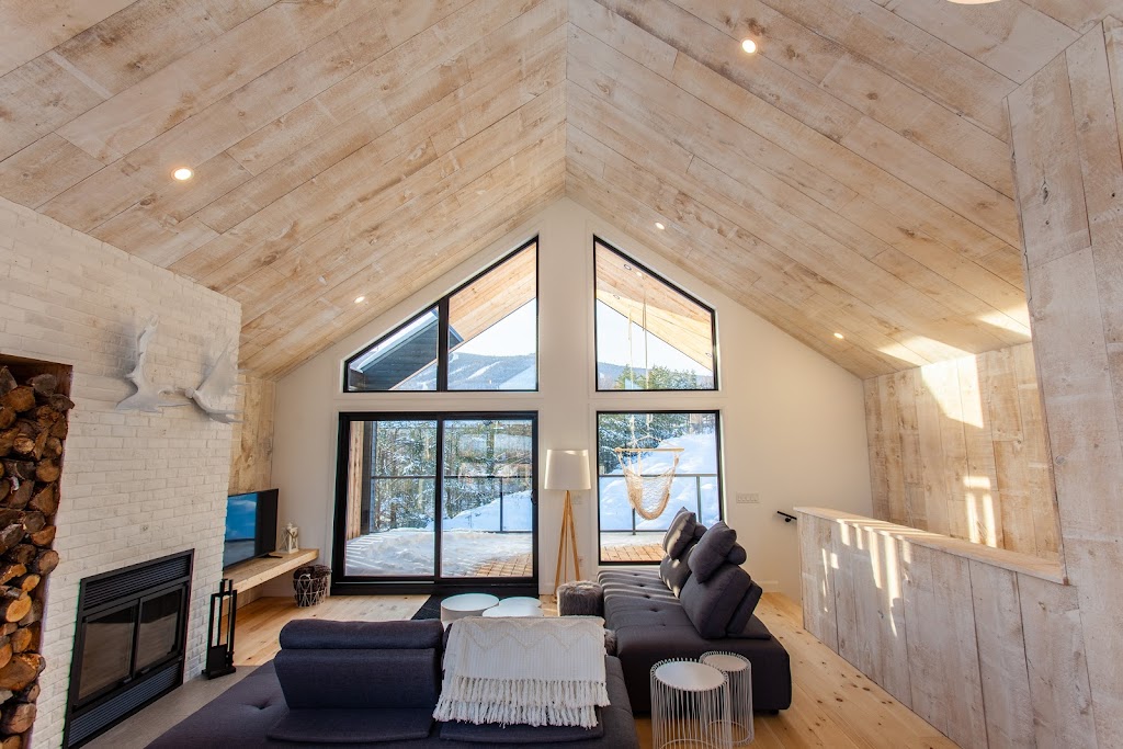 Villa Habitations | 145 Rue de la Tourbe, Saint-Ferréol-les-Neiges, QC G0A 3R0, Canada | Phone: (418) 670-6645