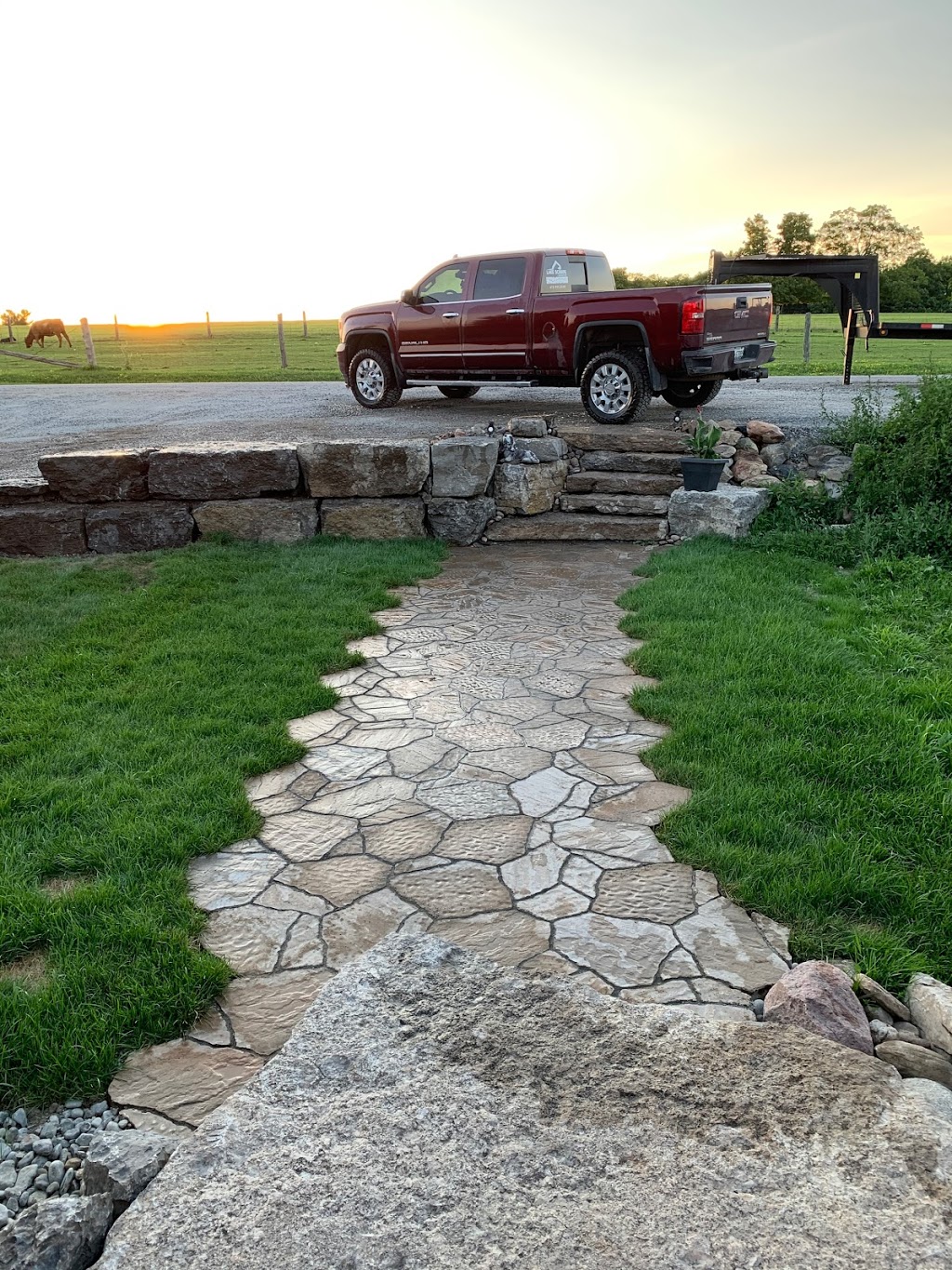 Lake Scugog Landscaping & Excavating | 11 Marsh Creek Rd, Little Britain, ON K0M 2C0, Canada | Phone: (613) 922-0100