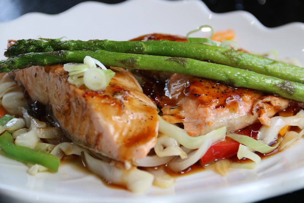 Krazy Roll | 84 Marine Parade Dr, Etobicoke, ON M8V 0A3, Canada | Phone: (647) 352-2270