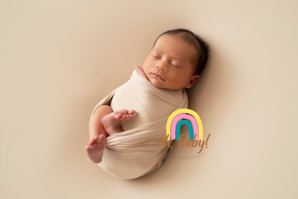 Hi, Baby! Winnipeg Newborn & Family Photography | 55 Paul Martin Dr, Winnipeg, MB R2C 5M4, Canada | Phone: (204) 223-7130
