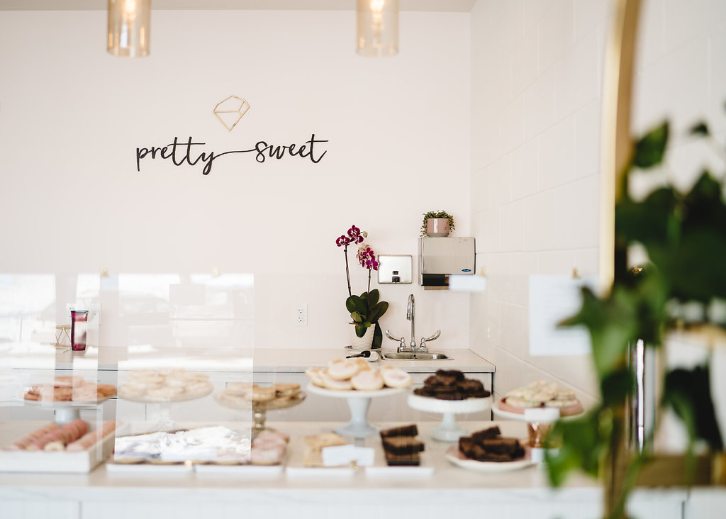 Pretty Sweet Bakeshop | 536 42 Ave SE, Calgary, AB T2G 1Y6, Canada | Phone: (587) 356-1225