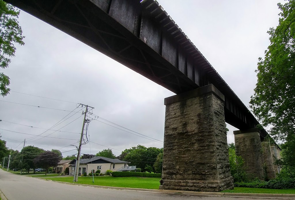 Kin Park | 109-39 James St N, St. Marys, ON N4X, Canada
