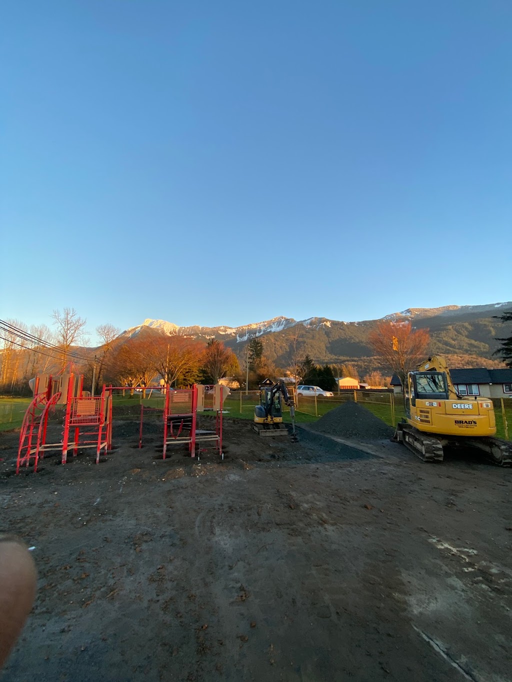 Brads Contracting & Excavation | 46504 McCaffrey Blvd, Chilliwack, BC V2P 1E5, Canada | Phone: (604) 799-5117