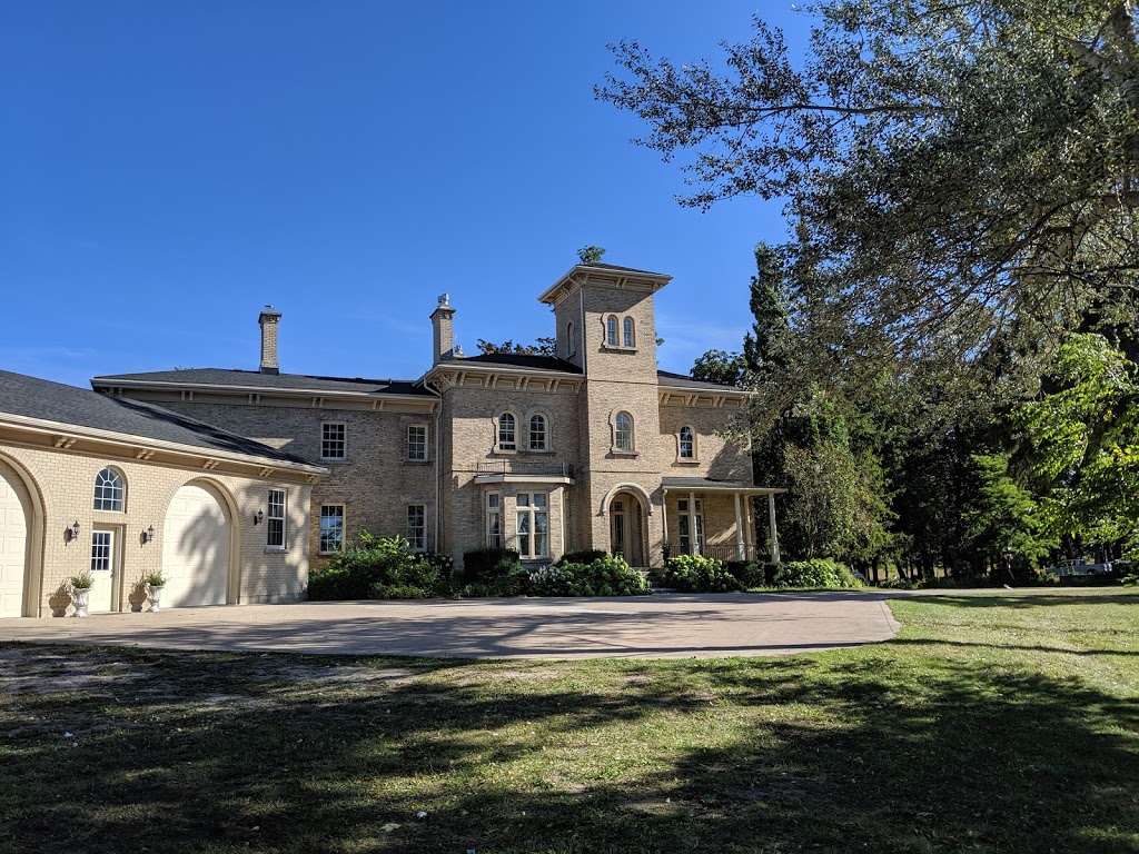 Lune | 35572 Huron Rd, Goderich, ON N7A 3X8, Canada | Phone: (226) 841-0208
