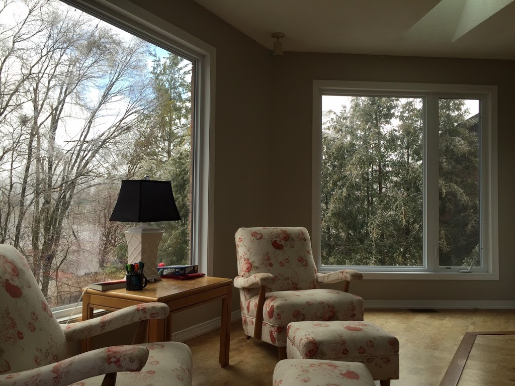 Beechwood Rentals | 405 Winchester Dr, Waterloo, ON N2T 1H6, Canada | Phone: (519) 886-1414