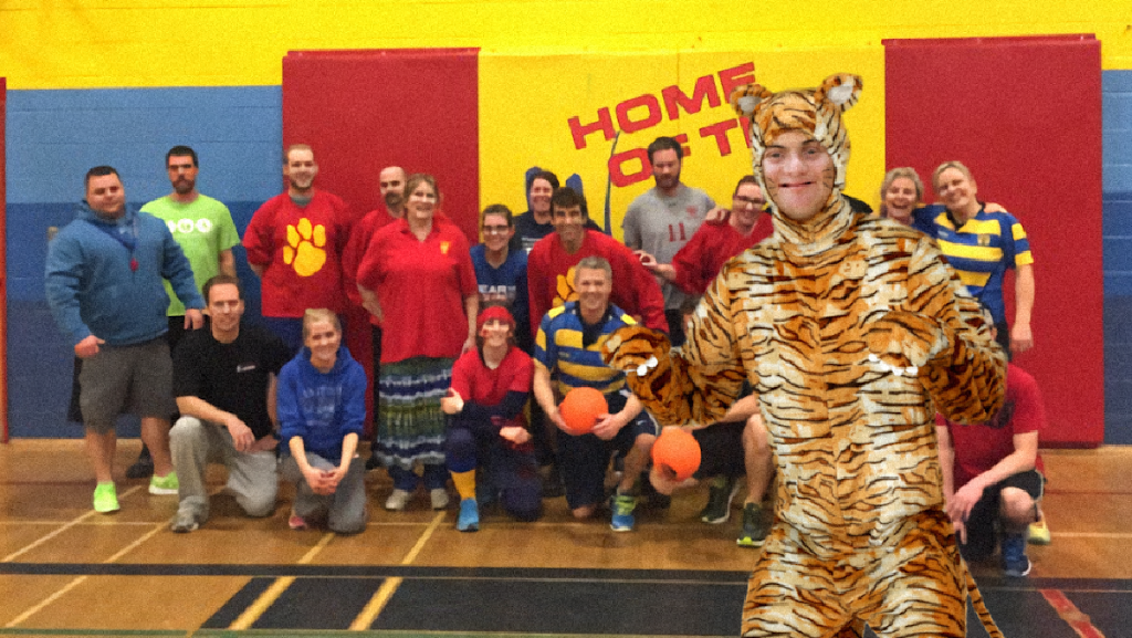 Eastview Secondary School | 421 Grove St E, Barrie, ON L4M 5S1, Canada | Phone: (705) 728-1321