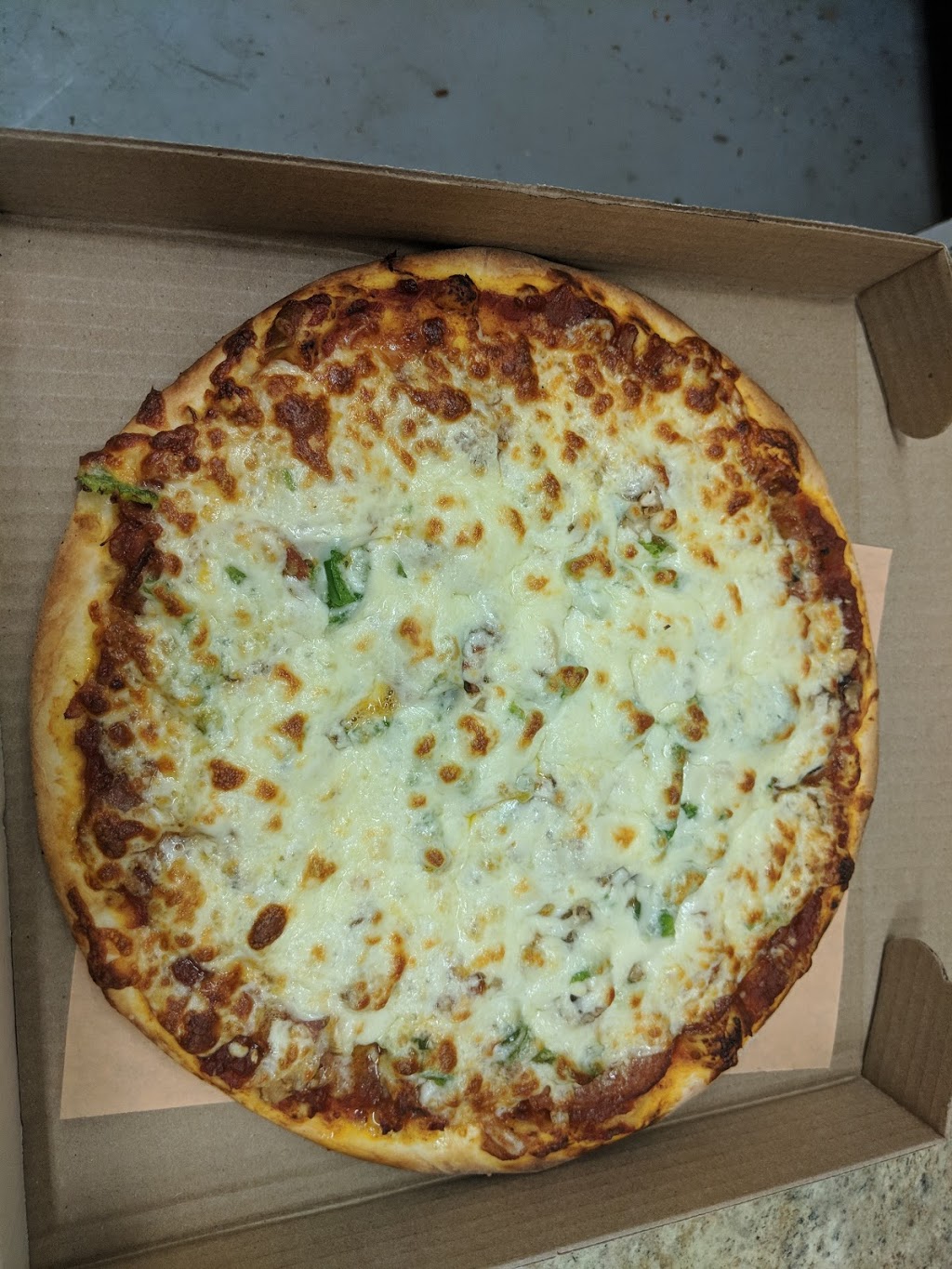 Pizzeria Elite | 434 Rue Principale, Saint-Sauveur, QC J0R 1R4, Canada | Phone: (450) 227-3466