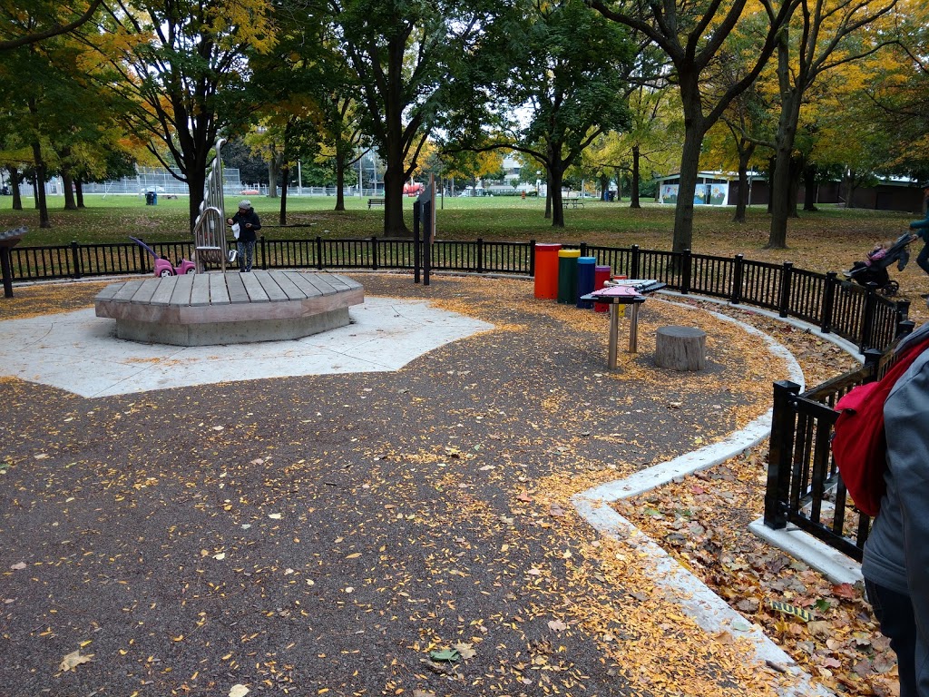 Sharon Lois & Bram Playground | June Rowlands Park, Toronto, ON M4S, Canada
