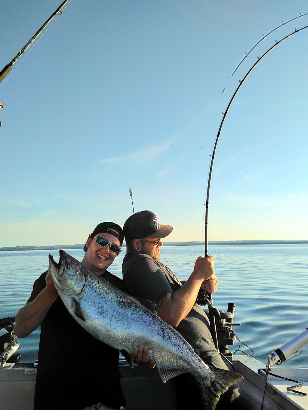 Guide de pêche Lac Ontario | 163 Rue Jean-Louis-Boudreau, Granby, QC J2H 0C9, Canada | Phone: (450) 521-1953