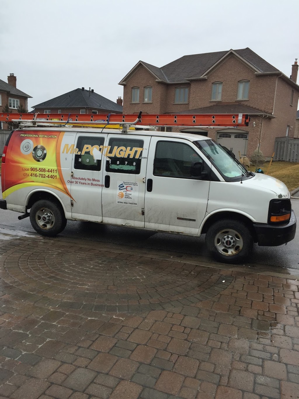 Mr. Potlight - Pot Light Installation Service | 555 Edward Ave #10, Richmond Hill, ON L4C 5K6, Canada | Phone: (416) 702-4401
