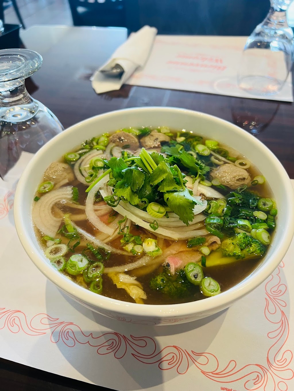 Hoan Lan | 5833 Bd Léger, Montréal-Nord, QC H1G 1K7, Canada | Phone: (514) 509-9882