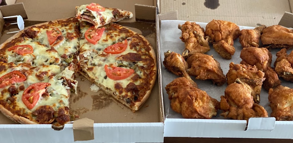 Nicks Chicken House & Pizzeria | 450 Pembroke St E, Pembroke, ON K8A 3L2, Canada | Phone: (613) 735-5332
