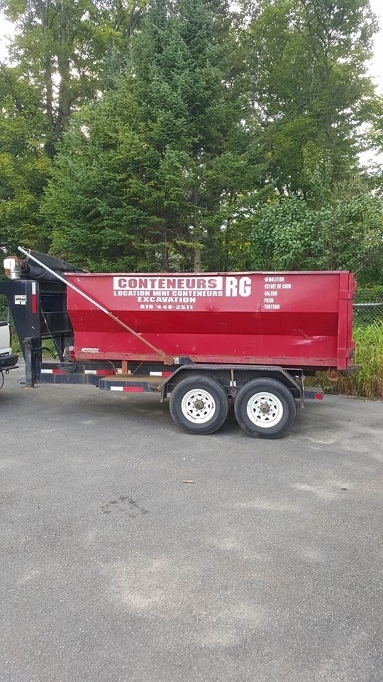 Les Conteneurs RG | 2385 Bd Thibeau, Trois-Rivières, QC G8T 1G1, Canada | Phone: (819) 448-2511