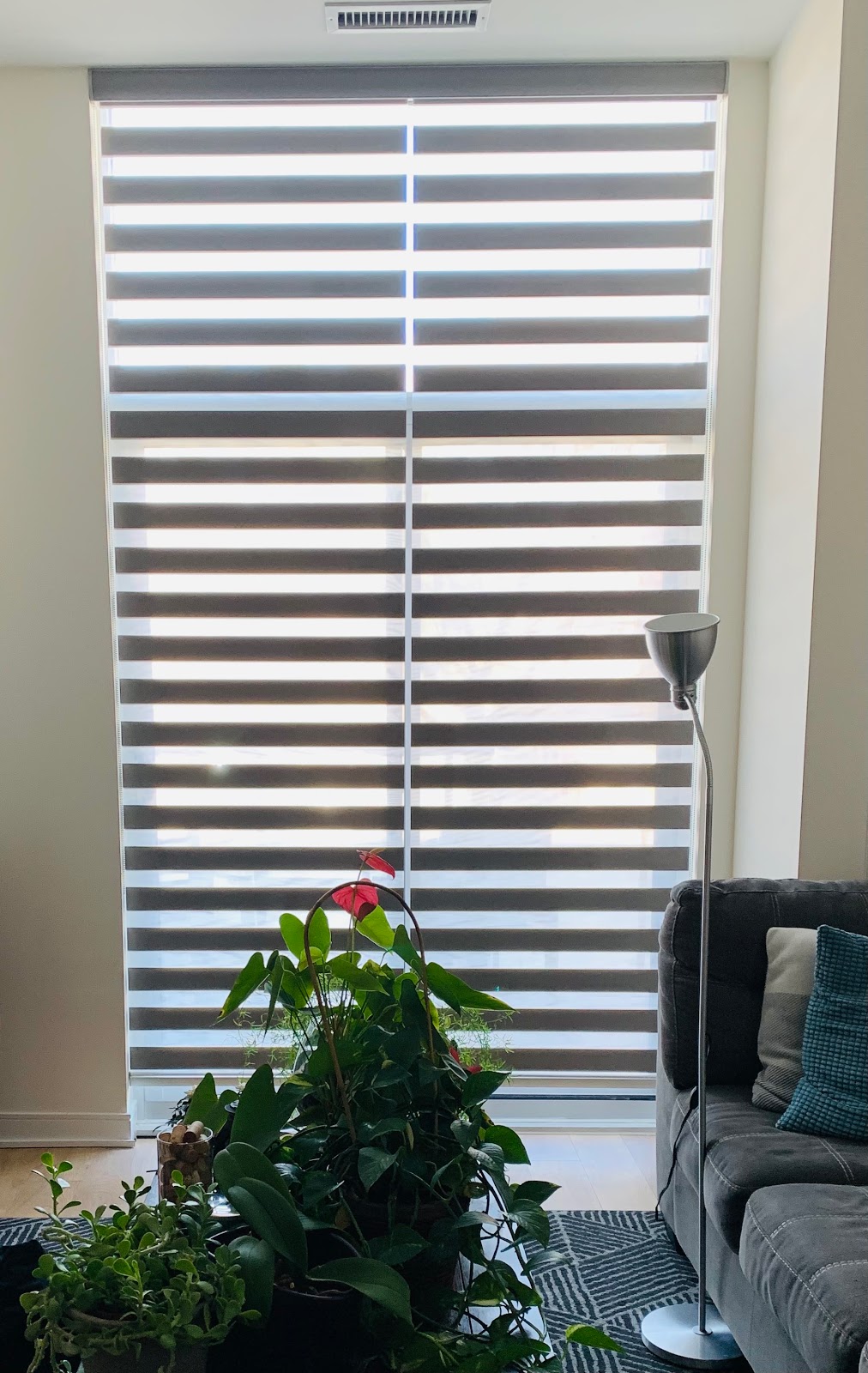 Prime Window Coverings | 2450 Post Rd #4, Oakville, ON L6H 0J2, Canada | Phone: (647) 921-4383