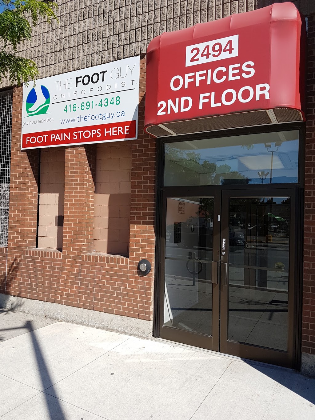 The Foot Guy | doctor | 952 Kingston Rd, Toronto, ON M4E 1S7, Canada | 4166914348 OR +1 416-691-4348
