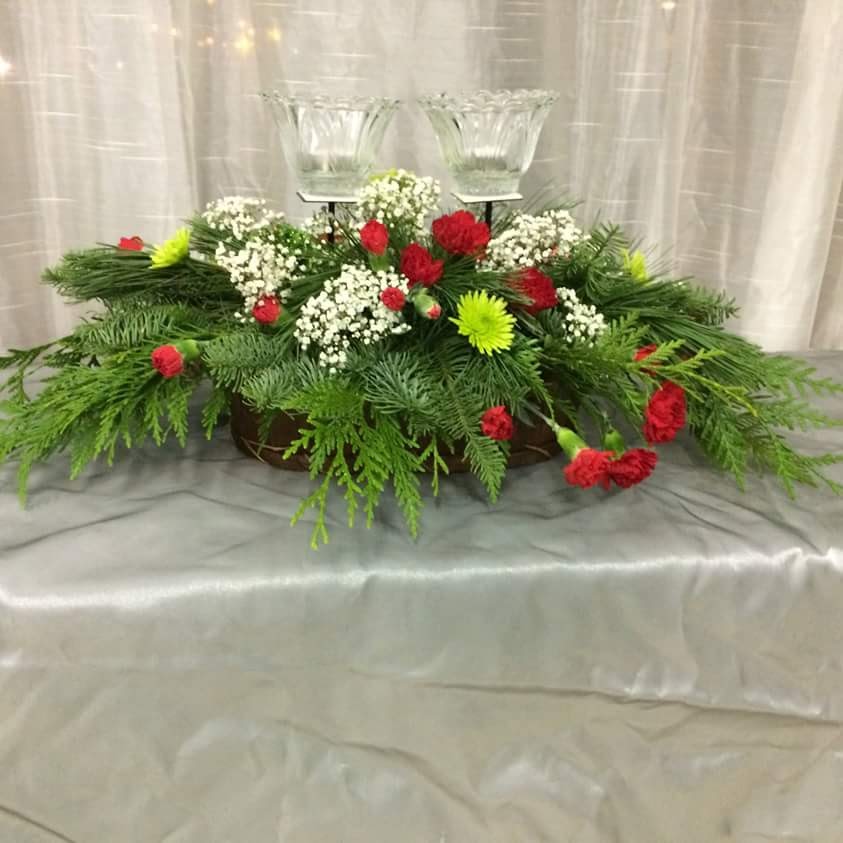 Lakewood Florist & Gifts Ltd | 310 St Annes Rd, Winnipeg, MB R2M 4Z5, Canada | Phone: (204) 255-1722