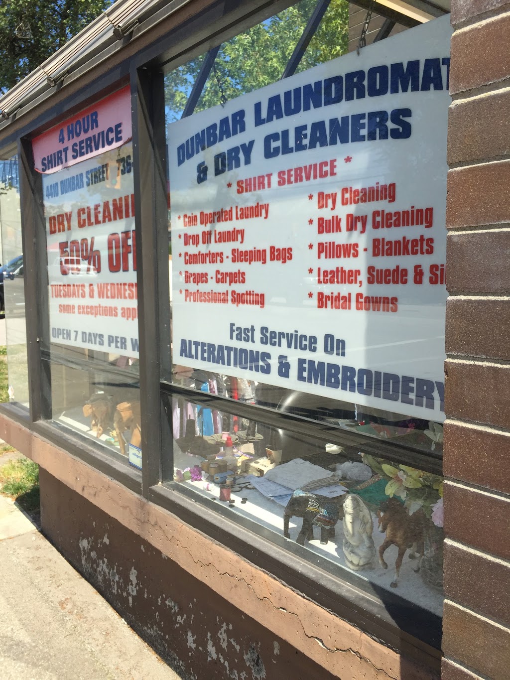 G & S Laundromat & Drycleaning | 4410 Dunbar Street, Vancouver, BC V6S 2G5, Canada | Phone: (604) 736-5808