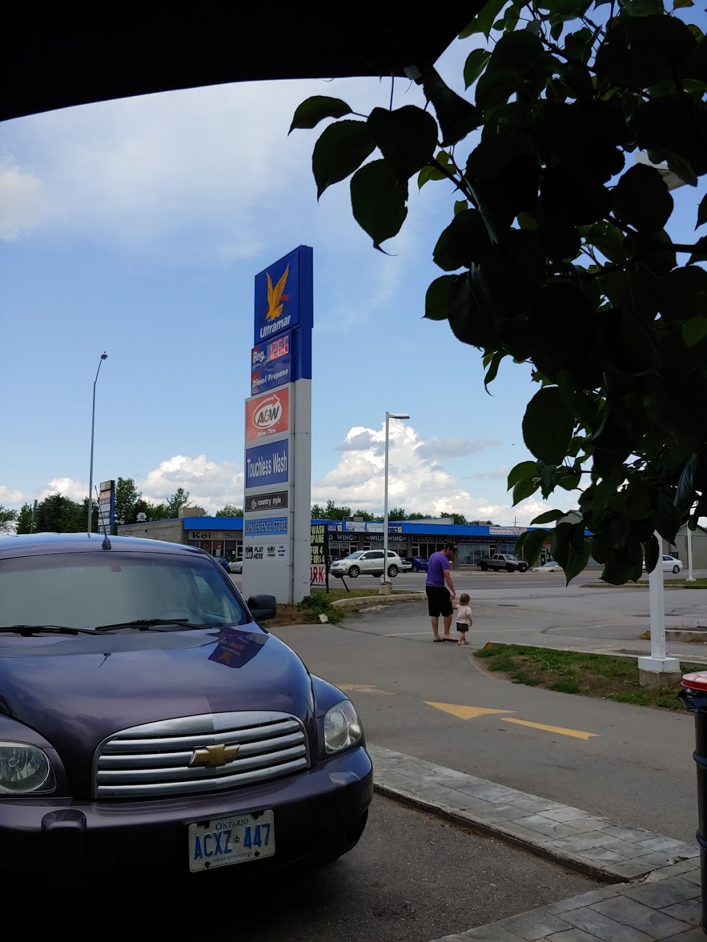 Ultramar | 661 Atherley Rd, Orillia, ON L3V 1P1, Canada | Phone: (705) 326-2547