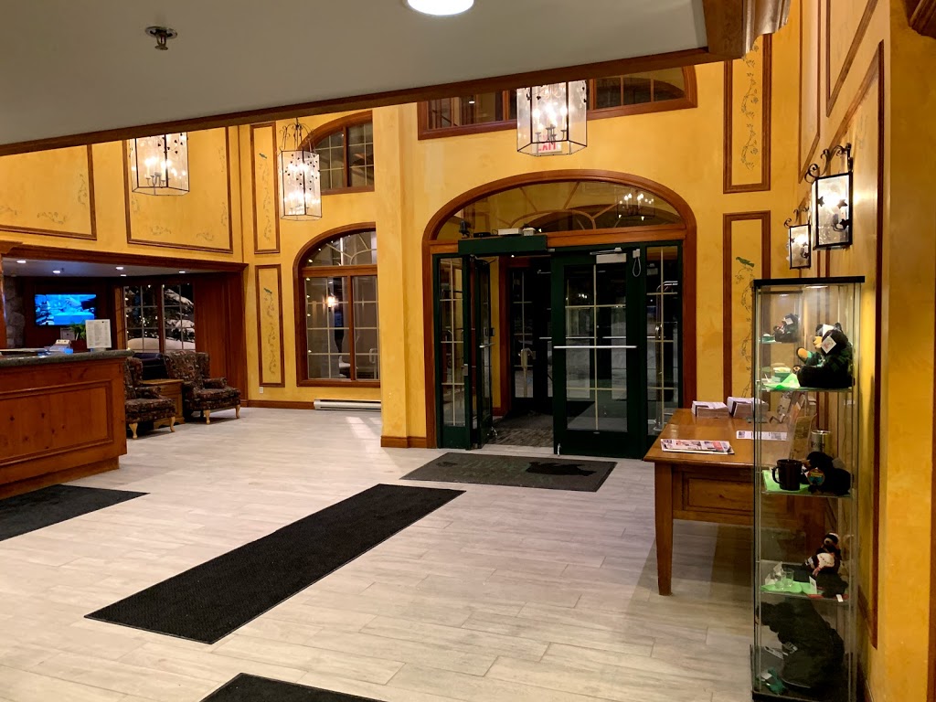 Hearthstone Lodge Hotel | 3170 Creekside Way, Sun Peaks, BC V0E 5N0, Canada | Phone: (250) 578-6969