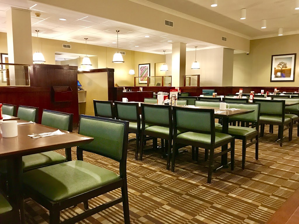 Perkins Family Restaurant | 600 Dixon Rd, Etobicoke, ON M9W 1J1, Canada | Phone: (416) 240-9741
