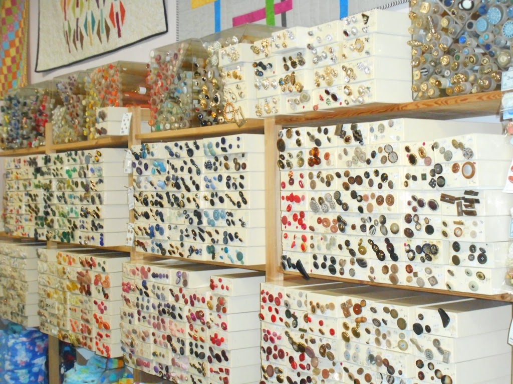 Oakville Sewing Centre | 448 Speers Rd, Oakville, ON L6K 2G3, Canada | Phone: (905) 844-2782