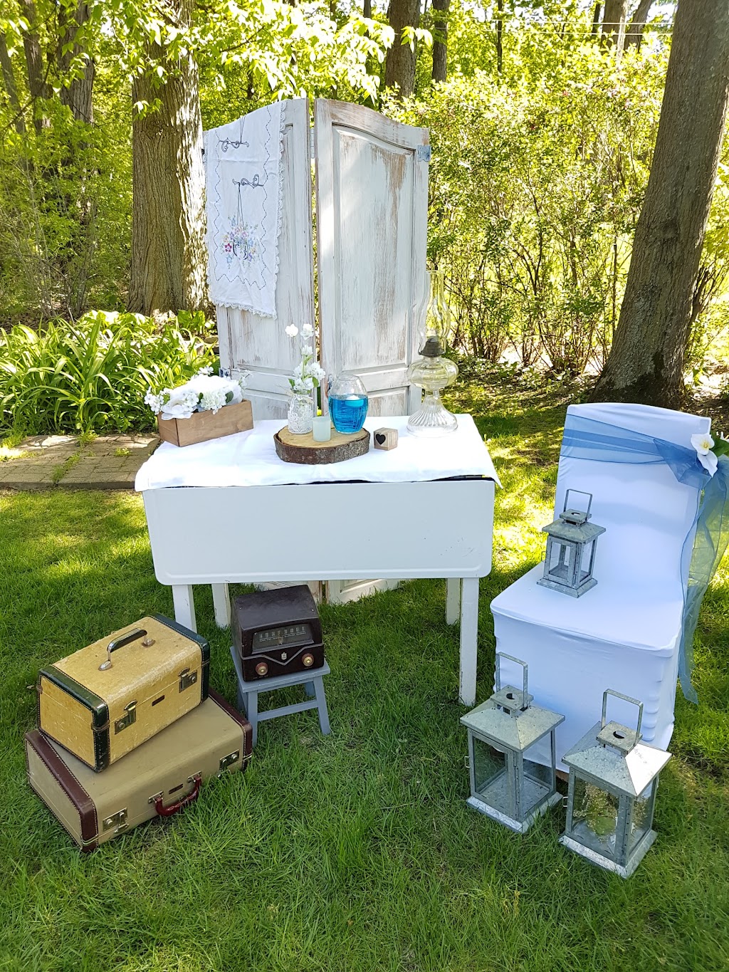 Les mariages de mlle B | Île Perrot, 84 Prom Saint-Louis, Notre-Dame-de-lÎle-Perrot, QC J7V 7P2, Canada | Phone: (514) 726-0840