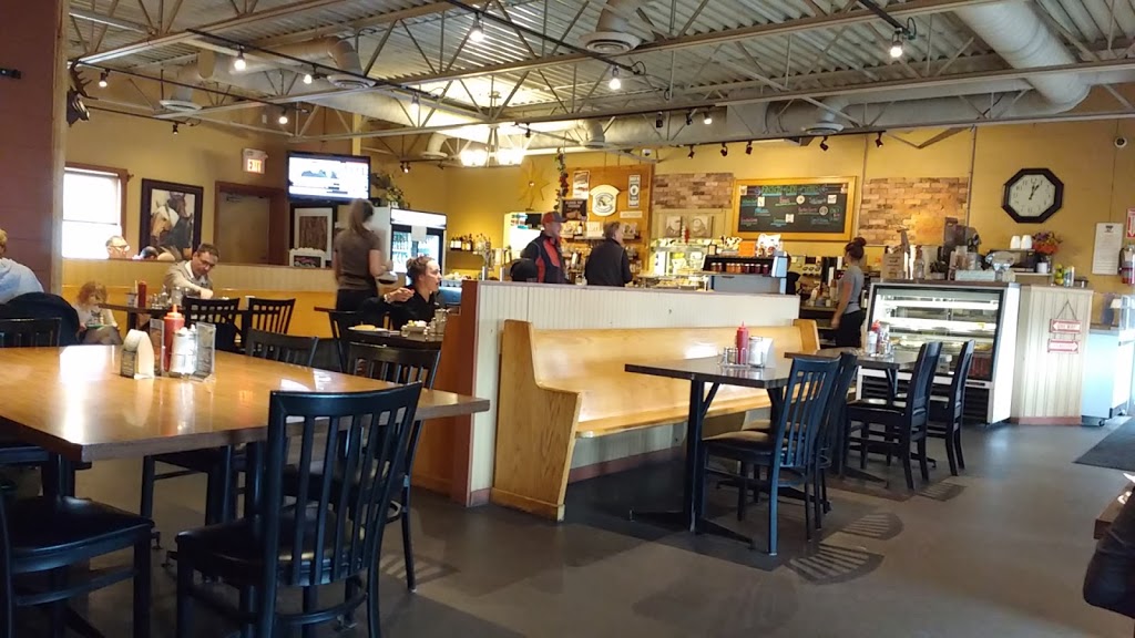 Judys Restaurant | 9408 Wellington Rd 124, Erin, ON N0B 1T0, Canada | Phone: (519) 833-1022