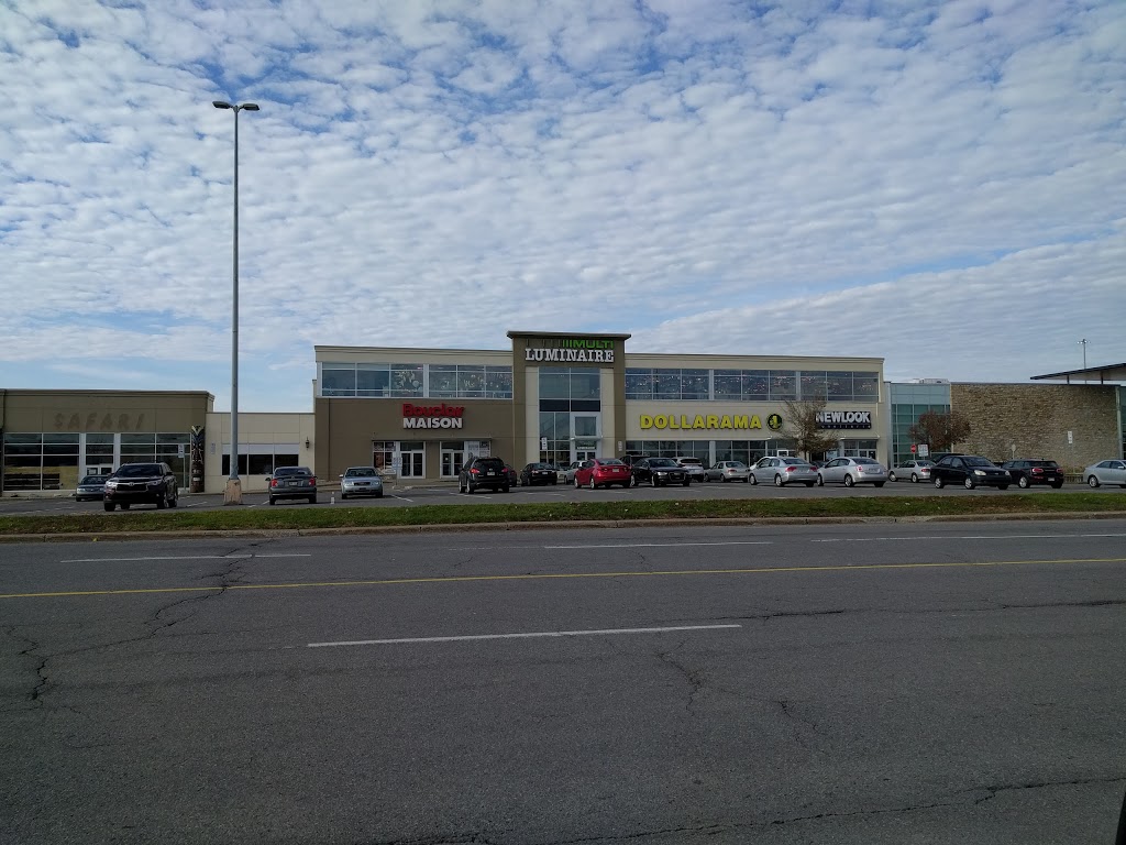 Dollarama 2595 Boulevard DanielJohnson, Laval, QC H7T 1S8, Canada