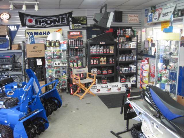 Parkway Yamaha | 293 Pretty River Pkwy, Collingwood, ON L9Y 4J3, Canada | Phone: (705) 445-7707