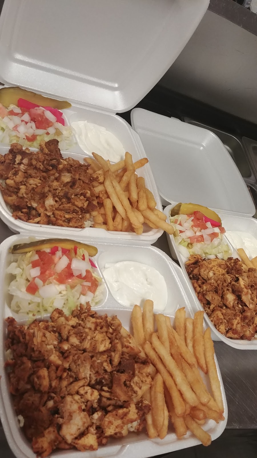 Flamez Grill | 50 St, Gibbons, AB T0A 1N0, Canada | Phone: (780) 923-3999