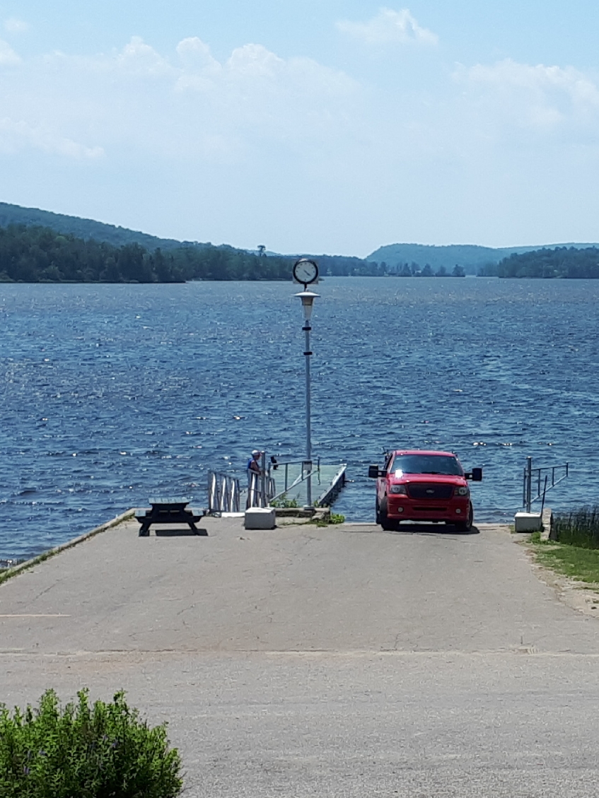Municipalité du Lac Saint-Paul | 388 Rue Principale, Lac-Saint-Paul, QC J0W 1K0, Canada | Phone: (819) 587-4283