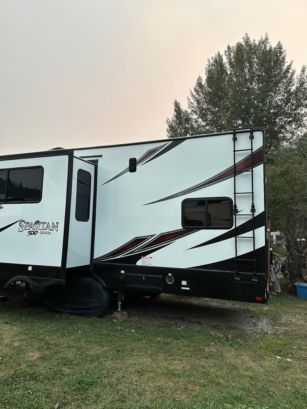 kootenay detailing invermere | 1038 Swansea Rd, Invermere, BC V0A 1K3, Canada | Phone: (250) 279-7074