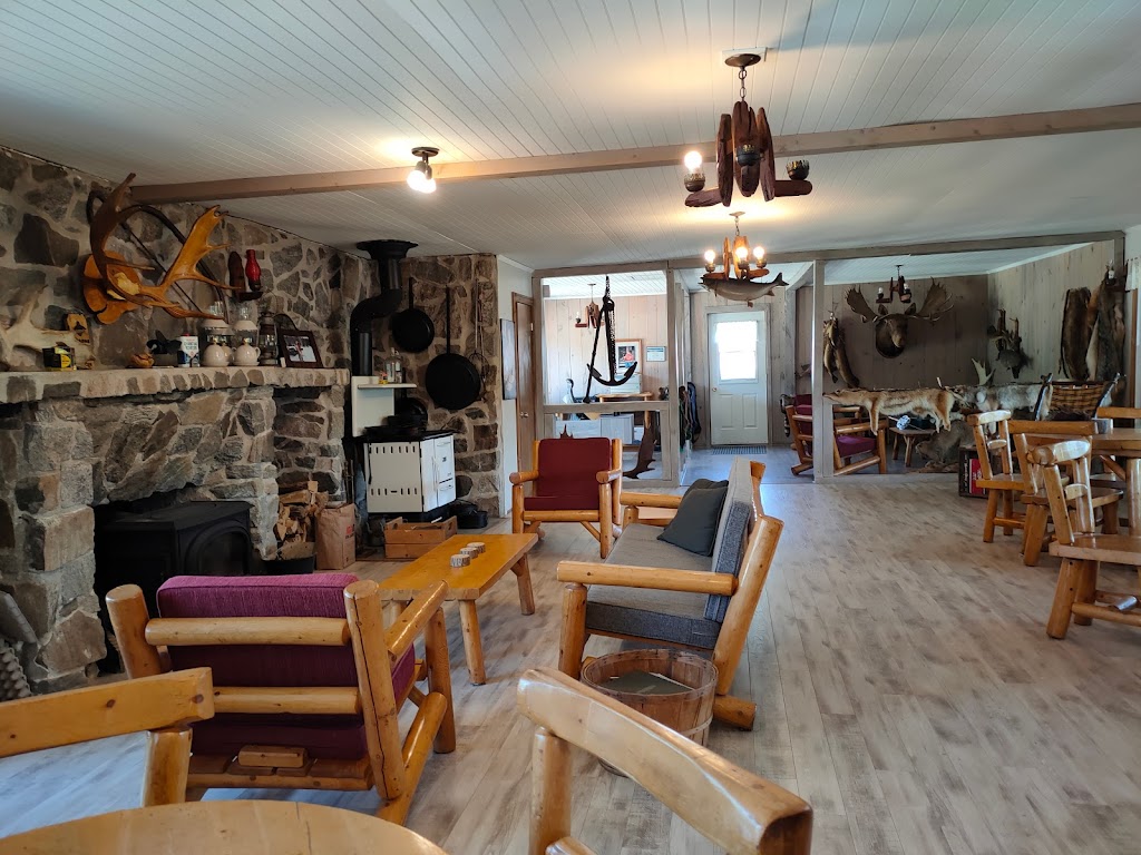 Pavillon Wapus | Unnamed road, La Vallée-de-la-Gatineau, QC J9E 3B3, Canada | Phone: (819) 429-0787