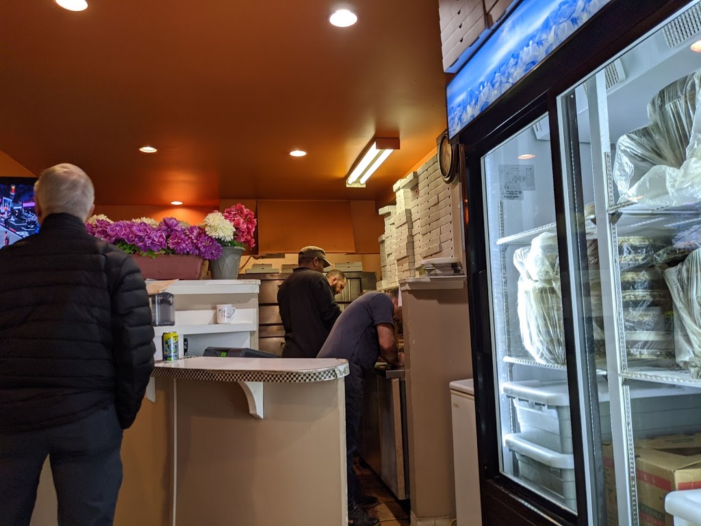 Fourth Street Pizza | 2107 4 St SW, Calgary, AB T2S 1W8, Canada | Phone: (403) 229-0422