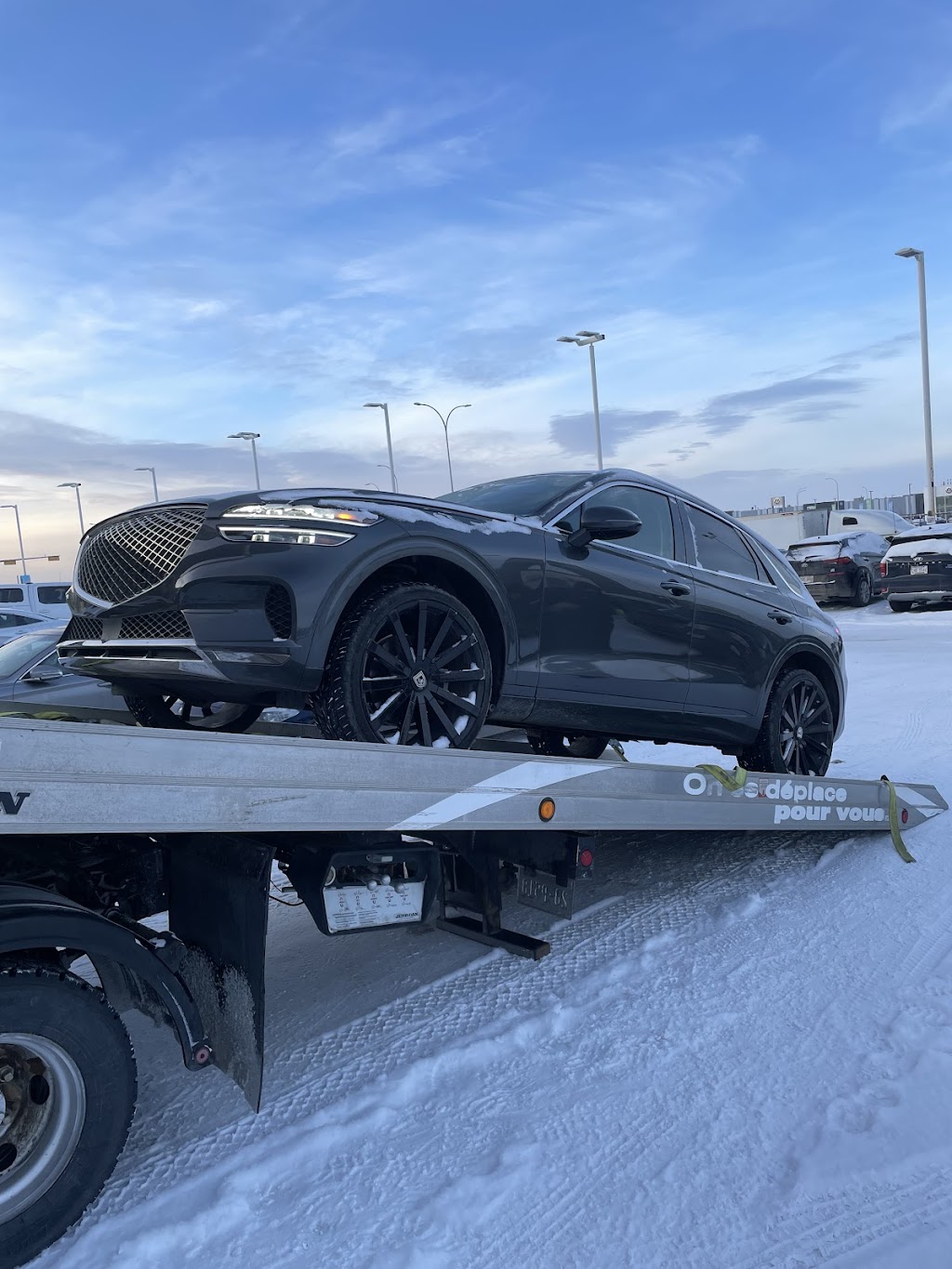 The Quick Towing Company LTD | 789 Fairways Green NW, Airdrie, AB T4B 3E7, Canada | Phone: (403) 669-3608