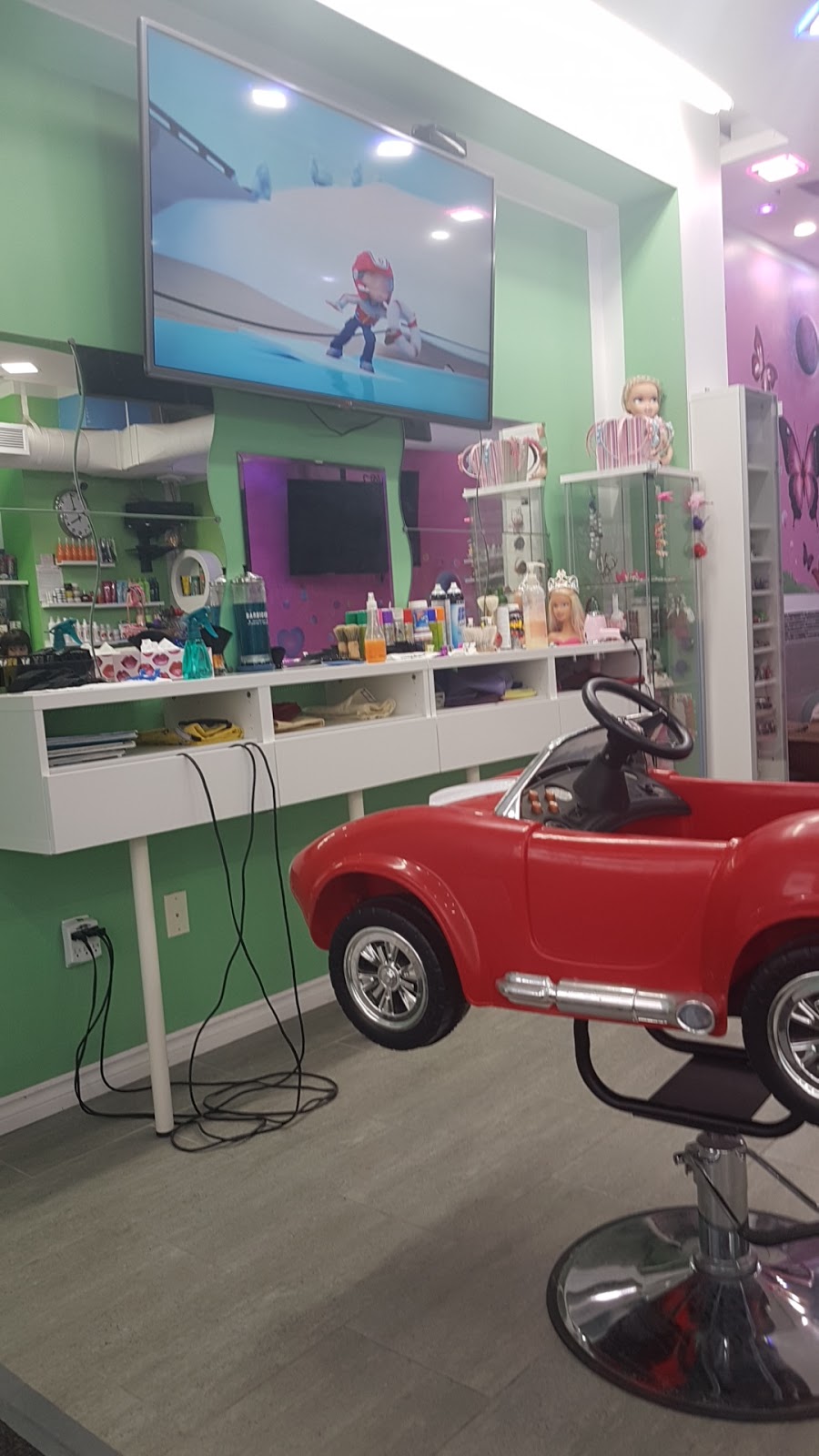 D.j. Kids kuts | 1222 Main St E, Milton, ON L9T, Canada | Phone: (905) 864-9935