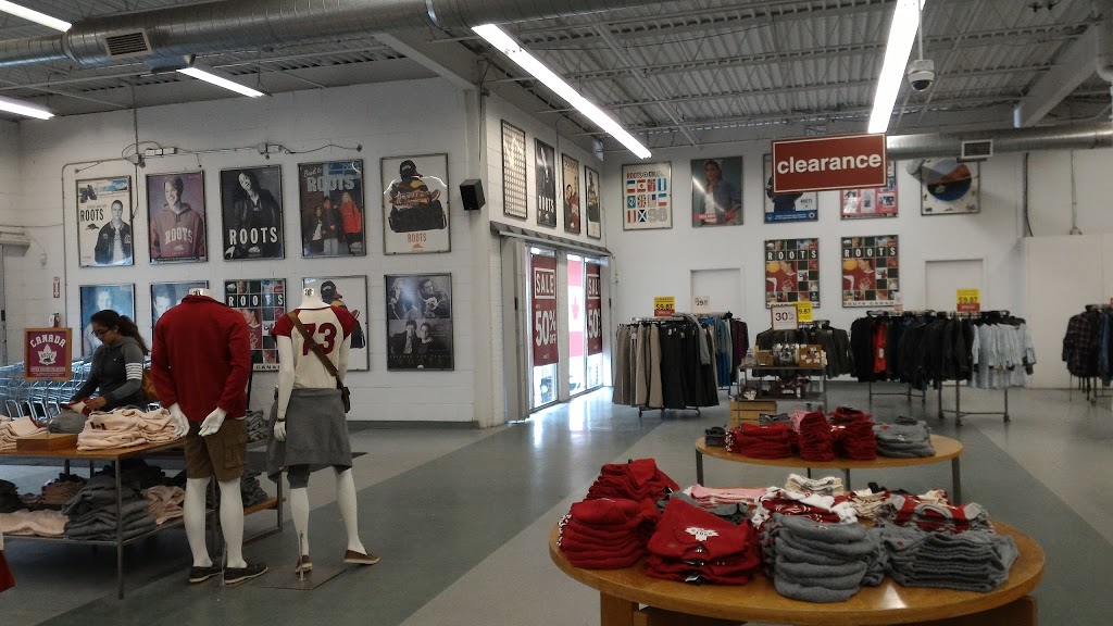 Roots | 120 Orfus Rd, Toronto, ON M6A 1L9, Canada | Phone: (416) 781-8729