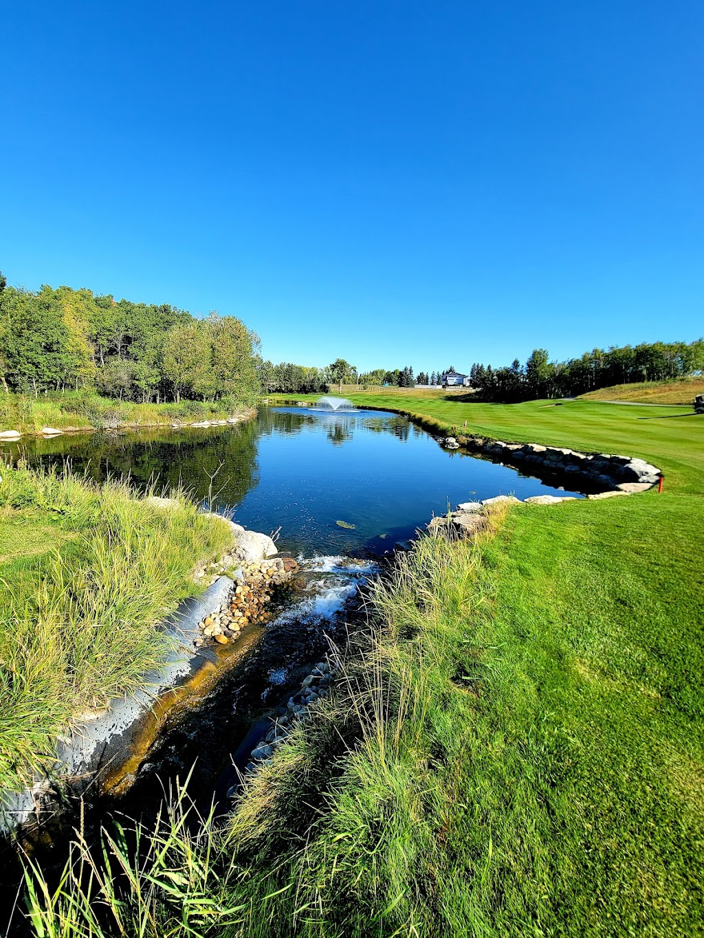 Carnmoney Golf & Country Club | 44001 Dunbow Rd, De Winton, AB T1S 4X7, Canada | Phone: (403) 256-6161