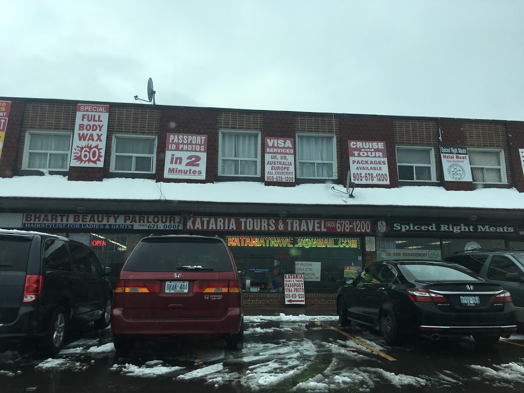 Bharti Beauty Parlour | 2881 Derry Rd E, Mississauga, ON L4T 1A6, Canada | Phone: (905) 671-0001