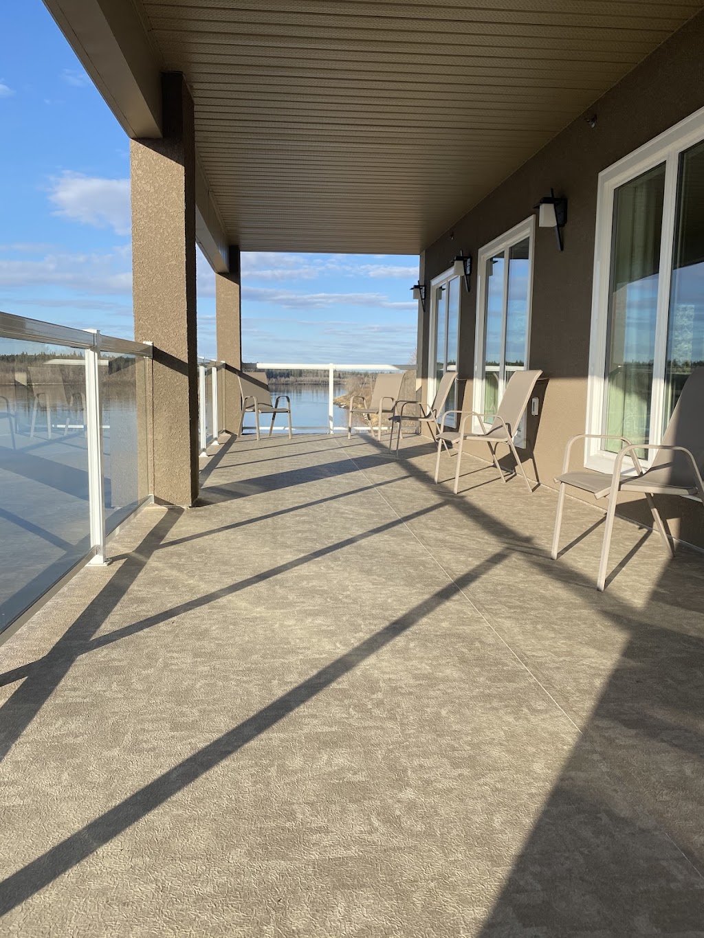 River Breeze. | 658 River St E, Prince Albert, SK S6V 0A9, Canada | Phone: (306) 980-6003