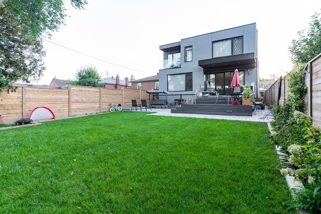 Toronto Realtor Brad McRae - Keller Williams Co-Elevation Realty | 2100 Bloor St W #7B, Toronto, ON M6P 1Y8, Canada | Phone: (416) 236-1392