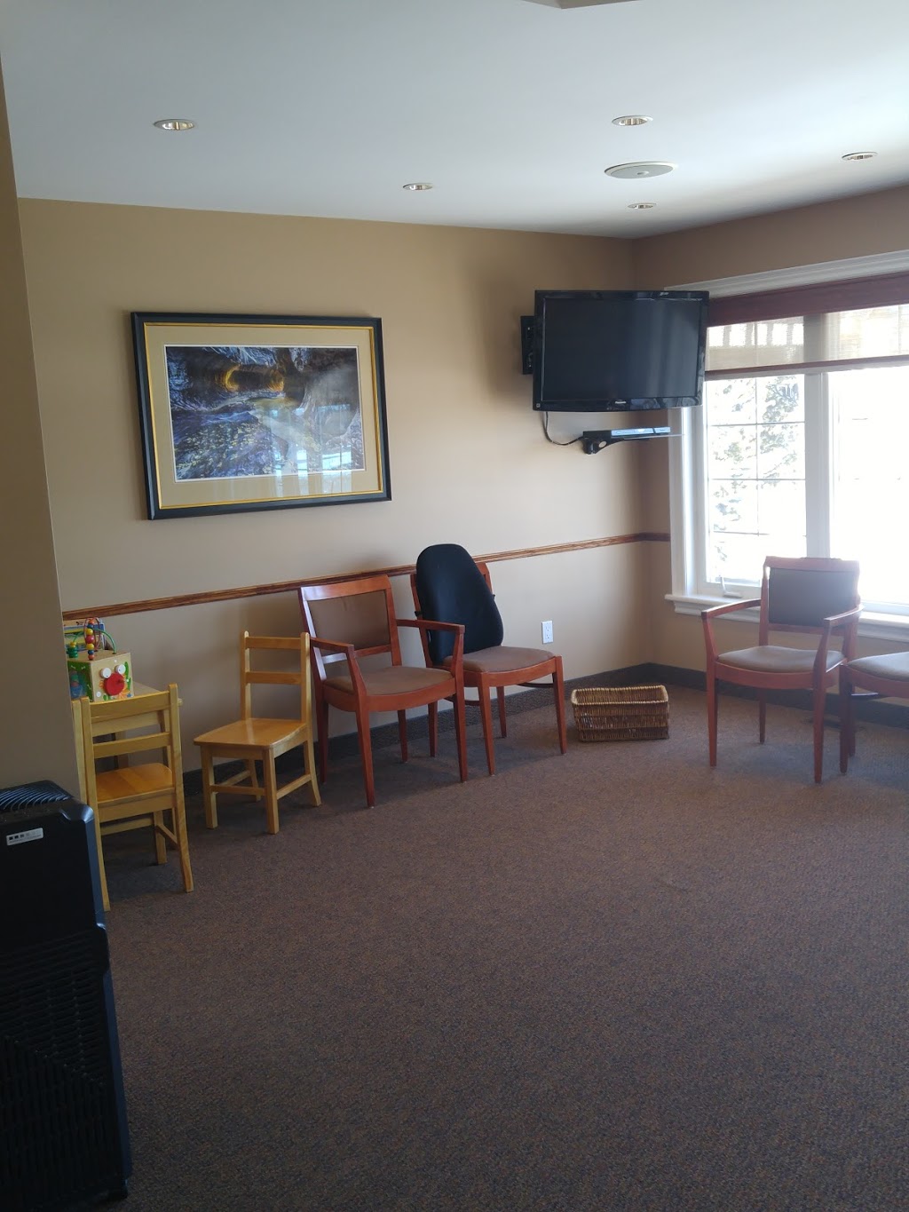 Viznyak Dentistry | 717 Division St, Cobourg, ON K9A 3T1, Canada | Phone: (905) 372-6251
