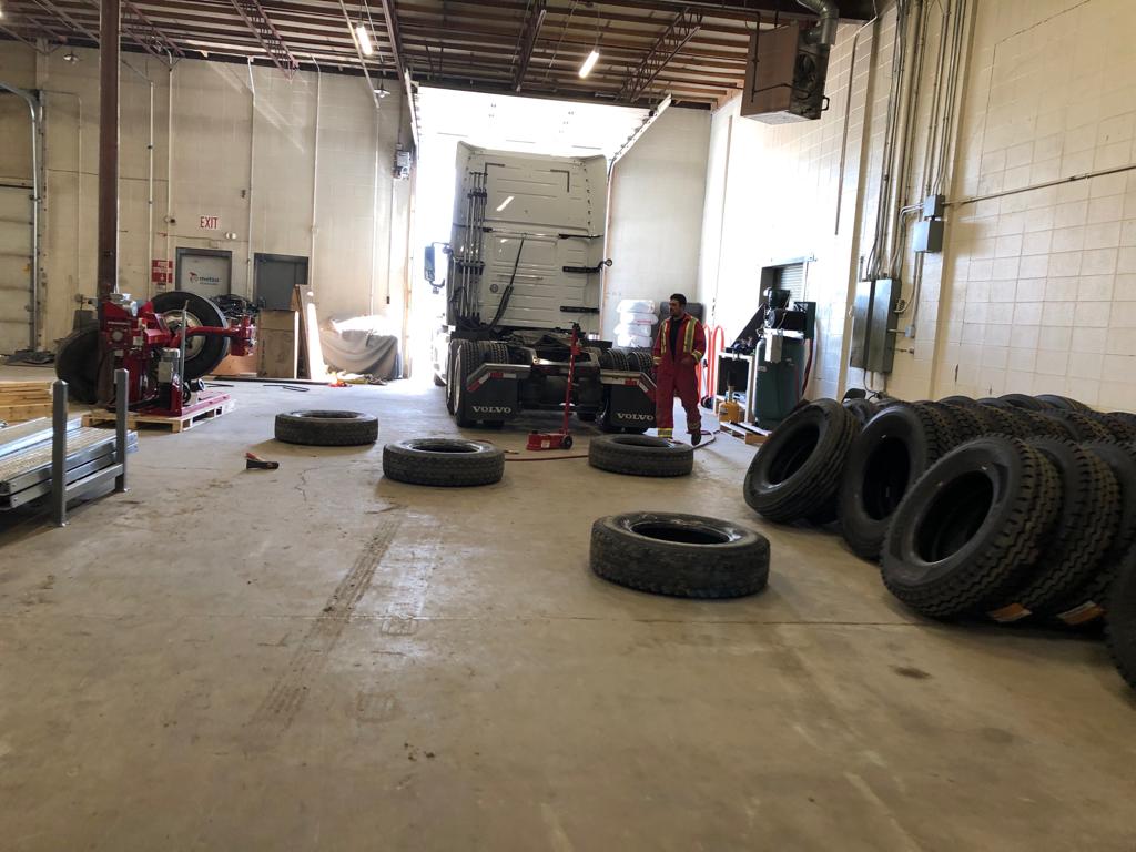Gripco Tire Sales Inc | 3961 78 Ave NW, Edmonton, AB T6B 2N3, Canada | Phone: (780) 851-5615