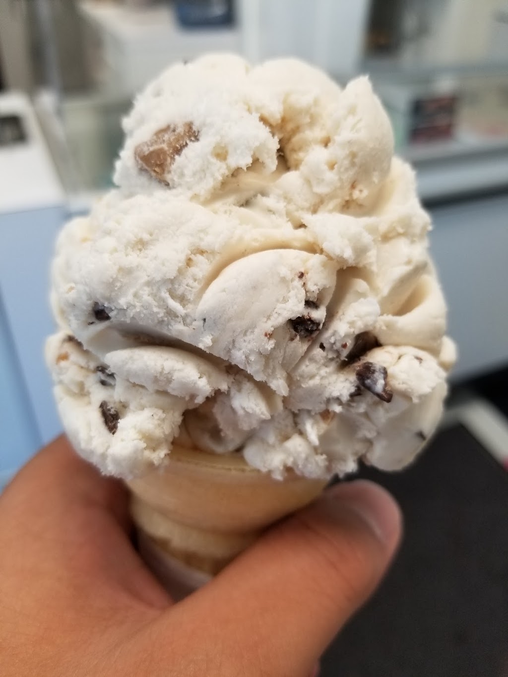 Babas House Ice cream and Desserts | 545 Bannerman Ave, Winnipeg, MB R2W 0V8, Canada | Phone: (204) 339-1440