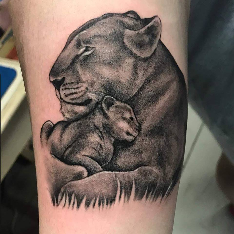 PAULYS TATTOO STUDIO | 170 Hamilton Regional Rd 8, Stoney Creek, ON L8G 1C3, Canada | Phone: (905) 662-8804