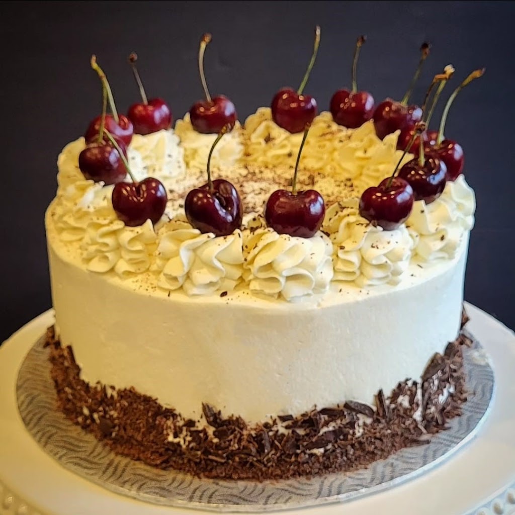 Bickies & More | 7969 Rue Centrale, LaSalle, QC H8P 1M6, Canada | Phone: (514) 224-2286