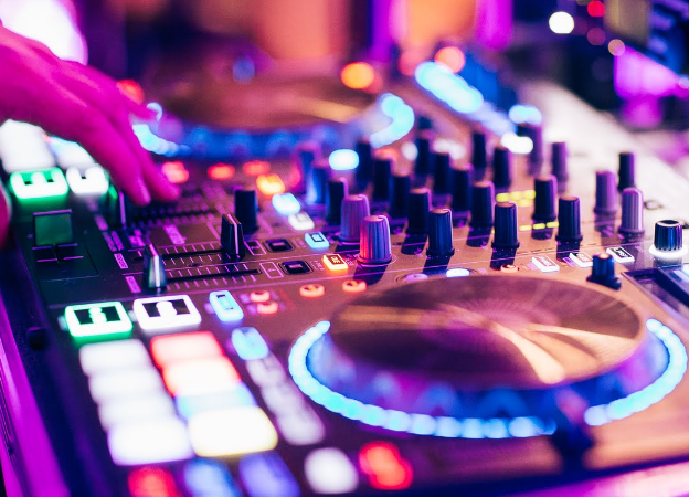 Bill Wilson Music Services | 716 The West Mall Ste 1410, Etobicoke, ON M9C 4X6, Canada | Phone: (416) 822-9203