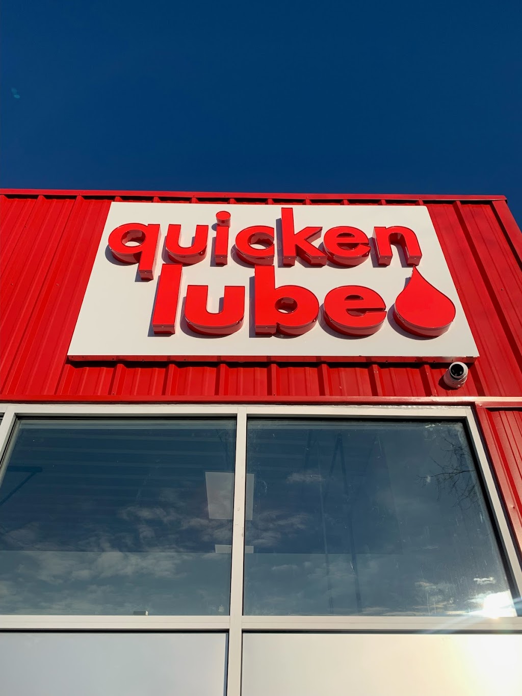 Quicken Lube | 255 Ritson Rd N, Oshawa, ON L1G 0B9, Canada | Phone: (289) 481-2003