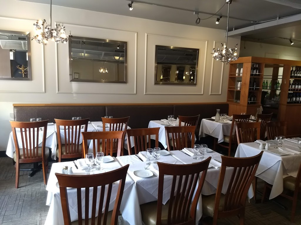Bistro Grande | 1000 Eglinton Ave W, Toronto, ON M6C 2C5, Canada | Phone: (416) 782-3302
