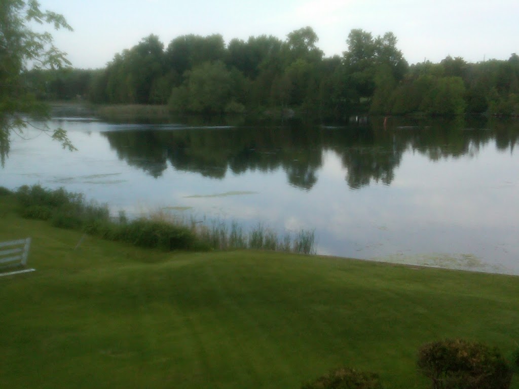 Katmors Bed and Breakfast | RR#4, 26 Willow Ln, Smiths Falls, ON K7A 4S5, Canada | Phone: (613) 402-1029